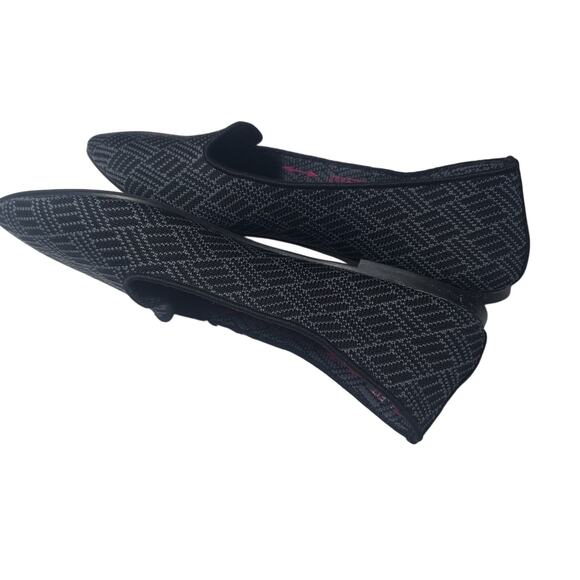 Skechers Pointed Toe Loafer Flat Air-Cooled Memory Foam Size 7 Knit Gray Black - Picture 12 of 14